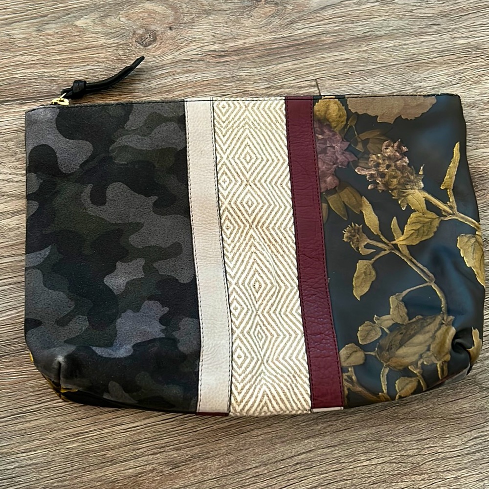 Kempton & Co mixed media pouch. Mint Condition